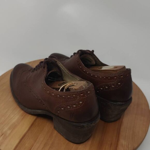 Frye Maggie Perf Oxford Wingtip Heeled Booties- Womens- Size 7-Brown-Leather - Picture 10 of 12